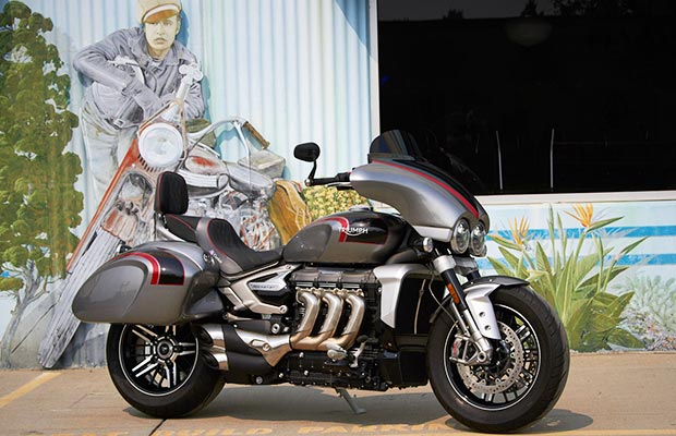 Accessoires et habillage custom moto